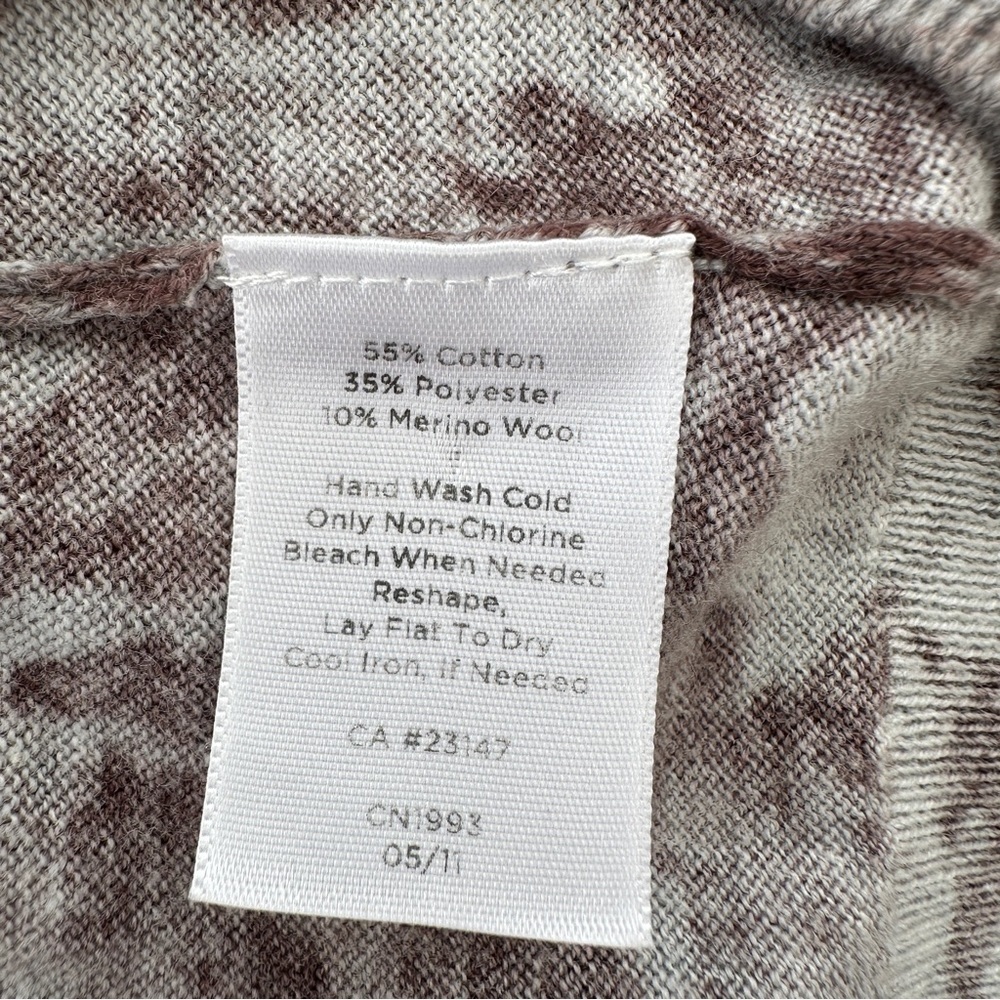 Talbots cardigan, crew neck, raglan cut 3/4  length sleeves, cotton/wool blend - Picture 9 of 9